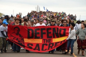2,000 veterans plan to be a &#039;human shield&#039; for the North Dakota Pipeline activists